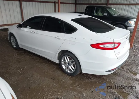 2013 Ford Fusion Se z USA, uszkodzony, nr VIN 3FA6P0HR0DR135029